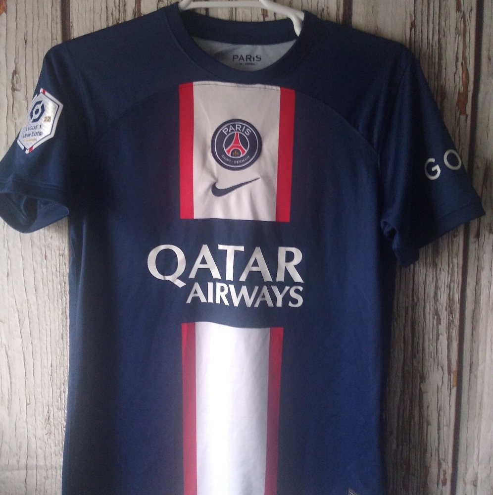 Paris Saint German Neymar JR #10 Nike Football Soccer Home Jersey 2022/2023 (M)